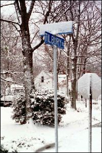 Tilbury Road sign